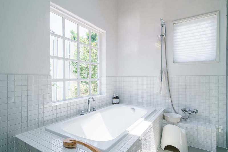 浴室や洗面所の本格的なハウスクリーニングを京都や滋賀で提供